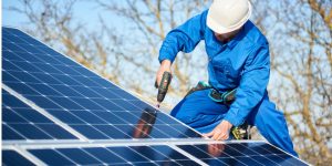 Installation Maintenance Panneaux Solaires Photovoltaïques à Sebrazac